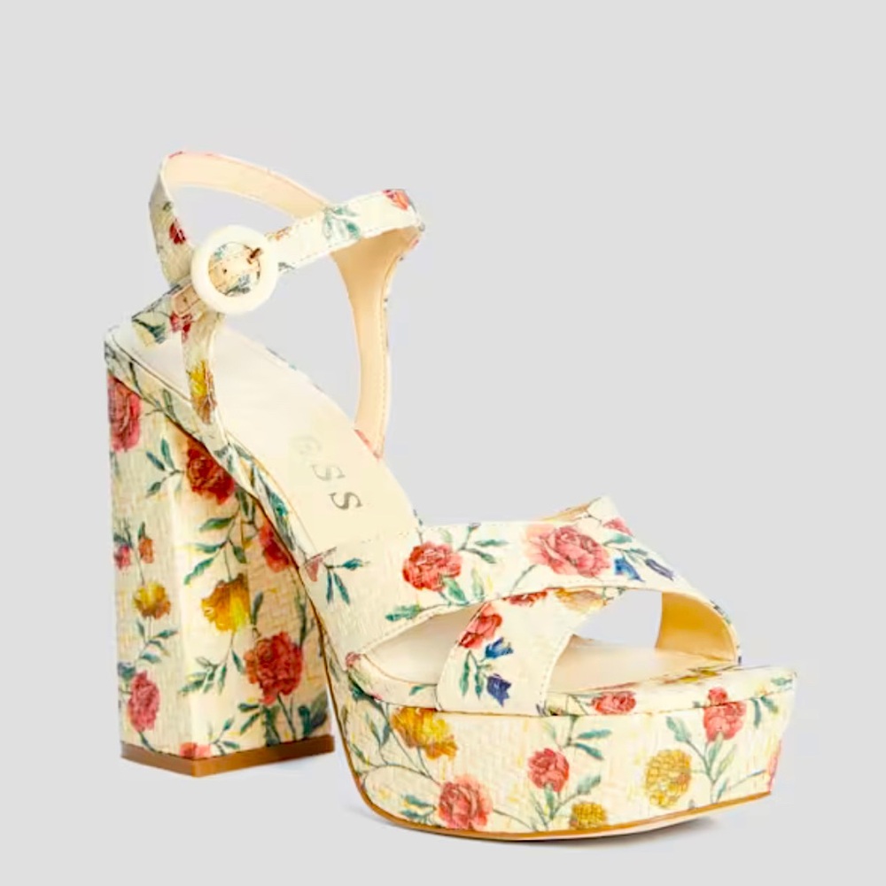 Guess platform sandal sz 7
